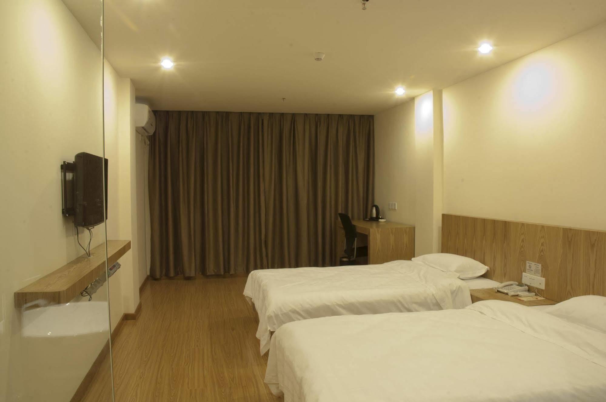 Loft Inn Qingyuan Lianjiang Road Branch Qingyuan (Guangdong) Exterior foto